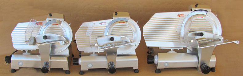 Size difference between 220mm, 250mm and 300mm ROVTEX meat slicers 